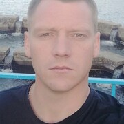 Геннадий 31 год (Близнецы) хочет познакомиться в Некрасовке