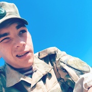 Подружиться с пользователем Пётр 22 года (Весы)
