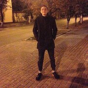Андрей 21 год (Близнецы) Николаев