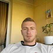 stefan 25 лет (Козерог) хочет познакомиться в Малаге