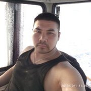 Михаил 28 лет (Козерог) хочет познакомиться в Усть-Омчуге