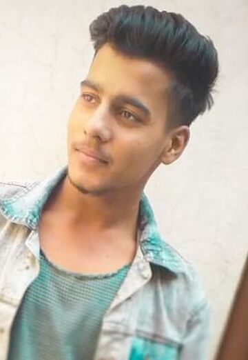 Моя фотография - Roop Gill, 25 из Аллахабад (@roopgill0)