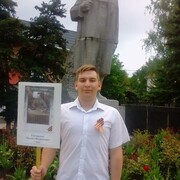 Виталий, 24, Ровеньки