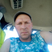 Анатолий, 42, Сланцы
