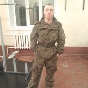 даниил, 23, Иловля