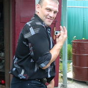 крот, 50, Кировград