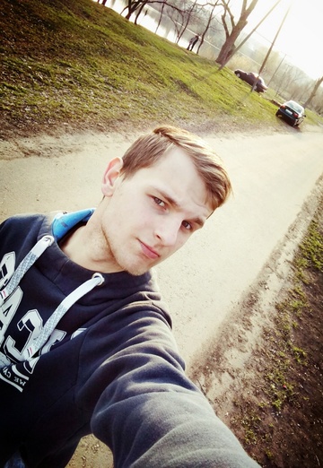 Моя фотография - Александр, 26 из Покровск (@aleksandr515740)