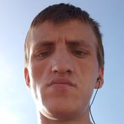 Василий, 30, Грязи
