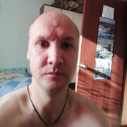 Александр, 37, Бор