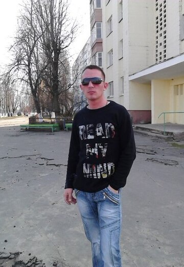 Моя фотография - Виталий, 38 из Солигорск (@vitaliy78140)