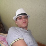Стас, 33, Урень
