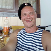 Александр, 49, Кировск
