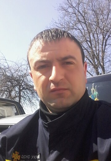 Моя фотография - Юра, 37 из Чемеровцы (@ura54629)