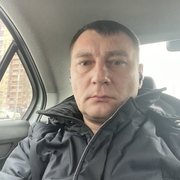 Олег, 41, Королев