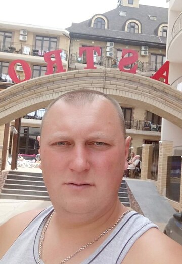 Моя фотография - Александр, 41 из Новомосковск (@aleksandr750149)