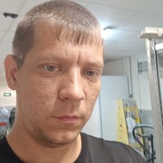 Юрий, 35, Екатеринбург