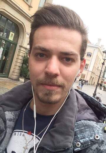 tony (@tony2698) — my photo № 4