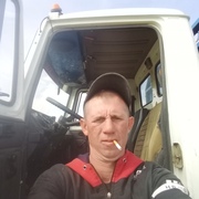 Денис, 39, Пласт