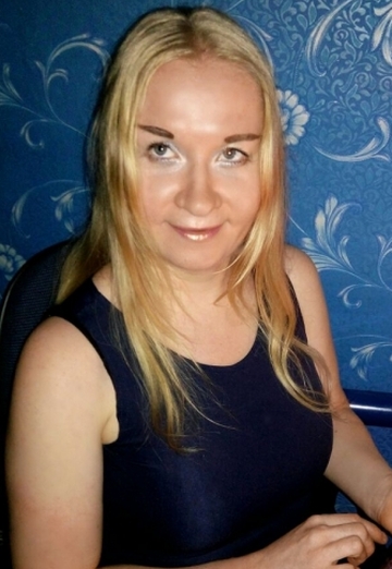 Моя фотография - Анна, 40 из Волчанск (@annakorolyova83)