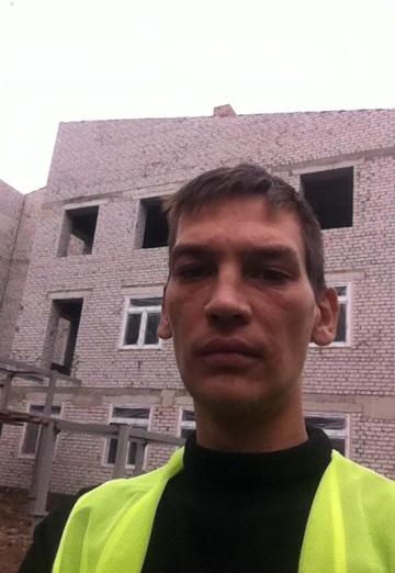 Моя фотография - Сережа, 34 из Новокуйбышевск (@sereja16549)