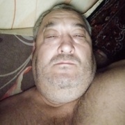 Геннадий, 43, Покровское