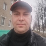 Василий, 30, Краснозаводск