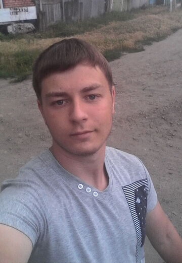 Моя фотография - Дмитрий, 26 из Азов (@dmitriy149974)