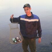 александр, 26, Заречный