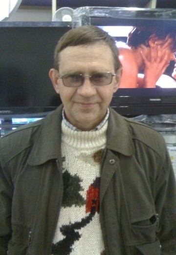 Моя фотография - Евгений, 68 из Енакиево (@evgeniy5901879)