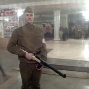 Артем, 23, Родино