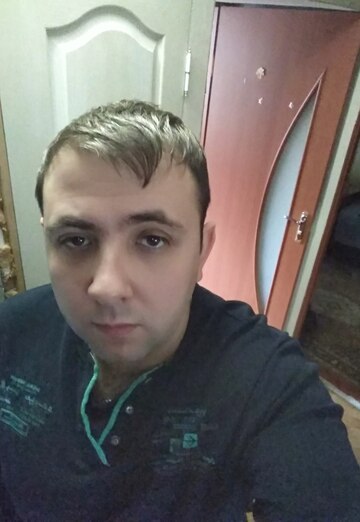 Моя фотография - Андрей, 35 из Покровск (@andrey543671)
