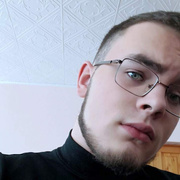 Илья, 18, Омск