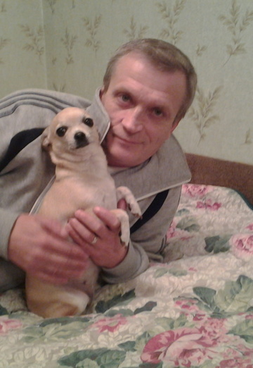 Моя фотография - Геннадий, 61 из Санкт-Петербург (@gennadiy1266)
