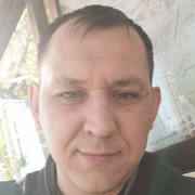 Олег, 39, Некрасовка
