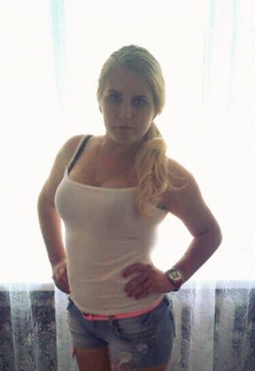 Моя фотография - Татьяна, 27 из Лисичанск (@podgornaytatyana2015)