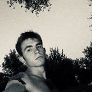 Viktor, 24, Кувандык