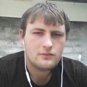 Алексей, 29, Гигант