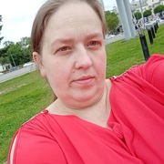 Юлия, 39, Уссурийск
