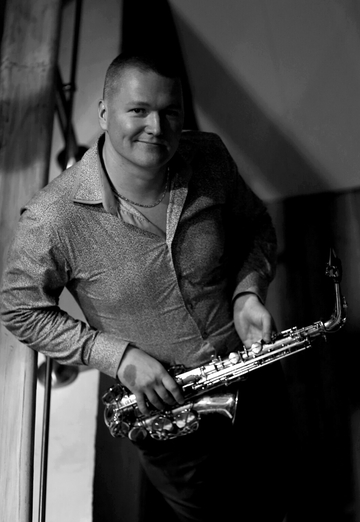 DYeN (@den1229) — my photo № 3