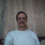 Виктор Рубцов, 62, Грибановский