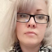 Ирина, 48, Санкт-Петербург