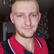 Александр, 27, Артем