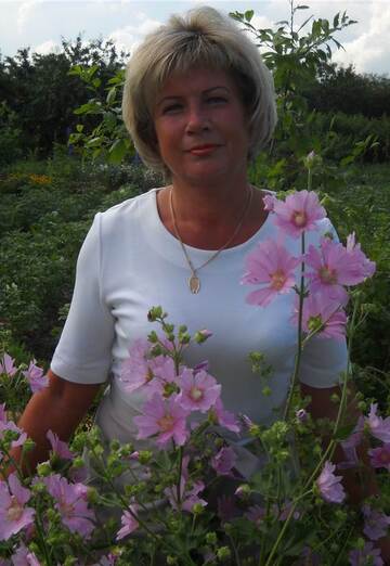 Моя фотография - Татьяна, 58 из Санкт-Петербург (@tanua2065)