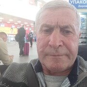 Николай, 63, Москва
