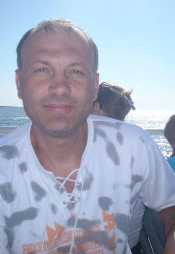 Моя фотография - Валерий, 51 из Волочиск (@valeriy28581)