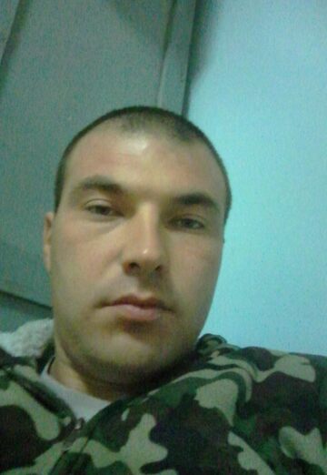 Моя фотография - Геннадий, 34 из Зерноград (@gennadiy29432)