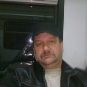 олег, 59, Ростов