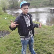 Александр, 27, Мценск