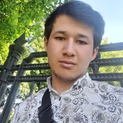 Самандарбек, 19, Москва