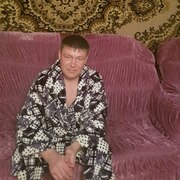 Денис, 39, Черниговка